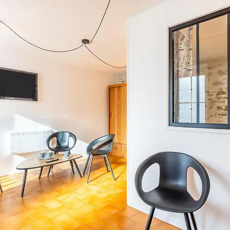 Prázdninový dům Maison Traditionnelle Au Centre Les Sables-dʼOlonne